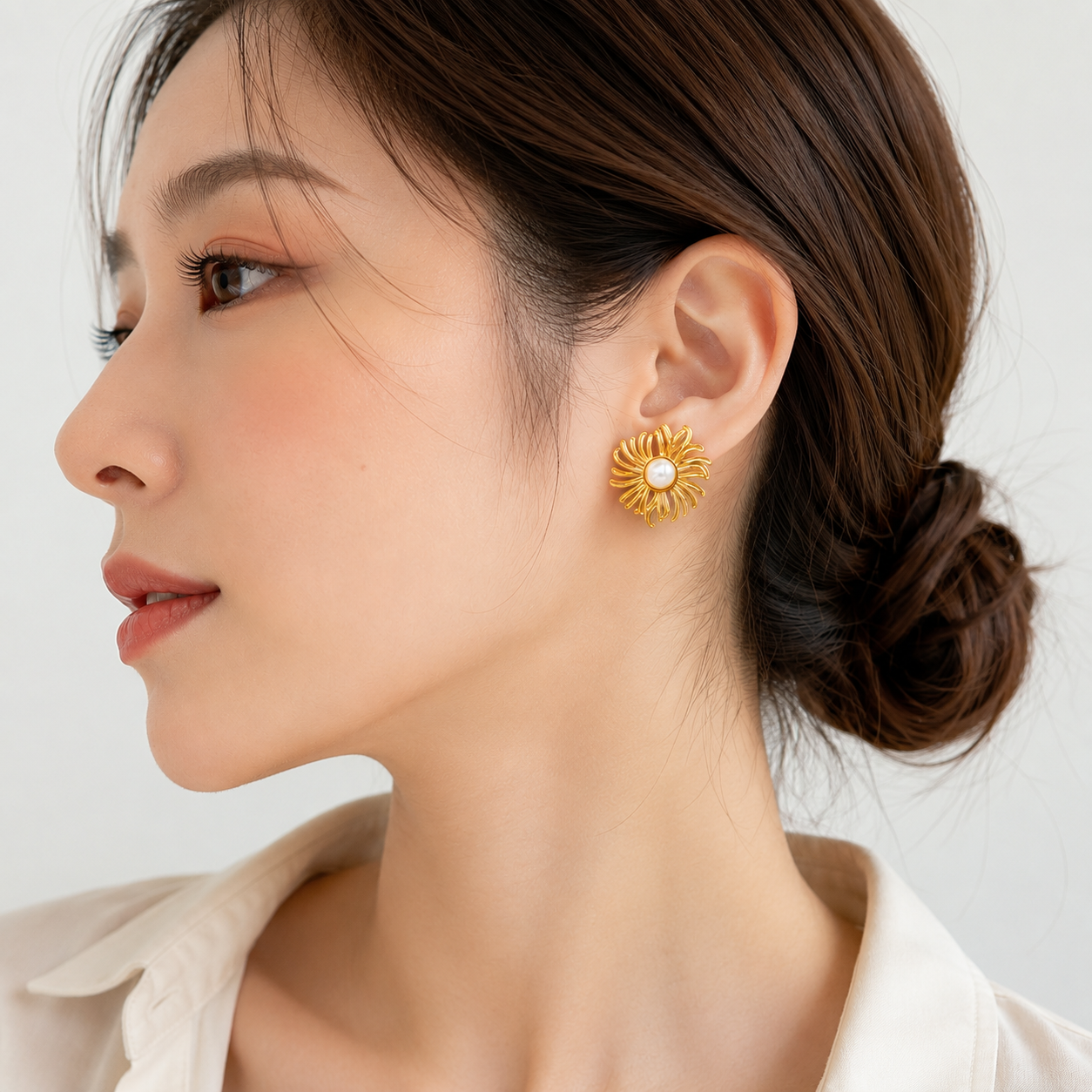 Flower Pearl Earrings - Elegant Gold Design, Gorgeous Beauty